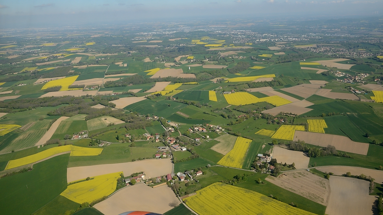 20170417-108-Kazan.jpg - ... a few hours later landing in Lyon
