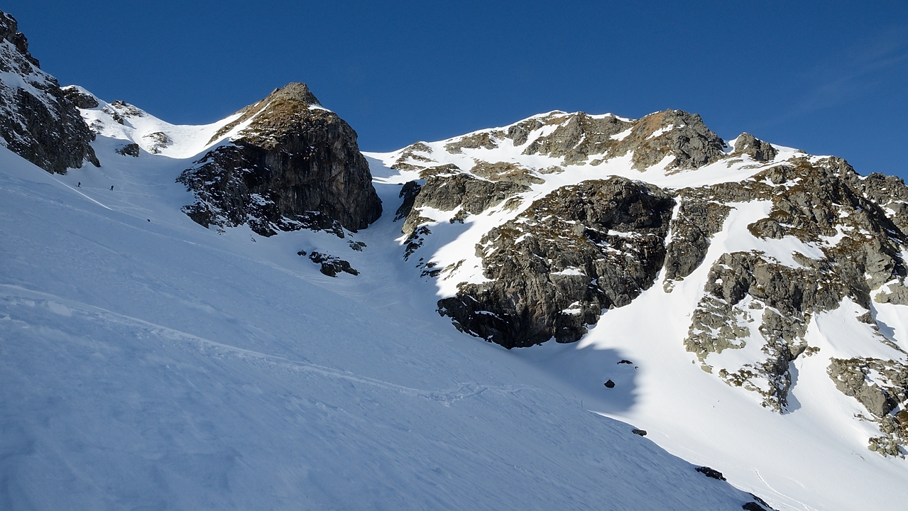 20170226-014-GrandReplomb.jpg - Dans la descente (pas terrible): on est monte a gauche et descendu par la droite me semble