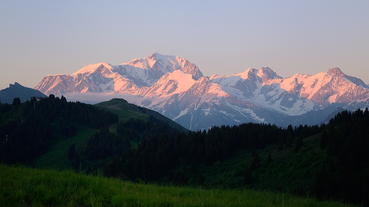 20170610-059-MontJoly.jpg -  ... au coucher du soleil