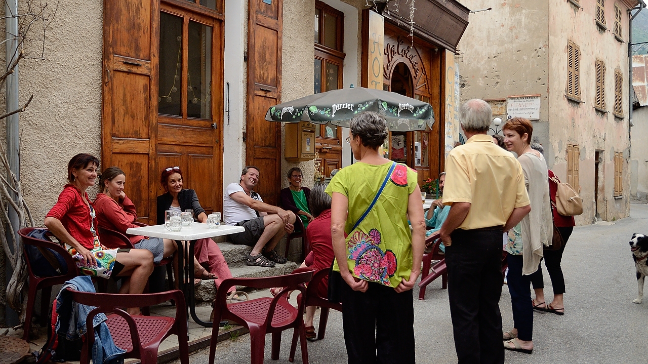 20170624-004-ConcertCordee.jpg - Ici c'est ambience apéro ...