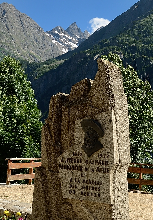 20170625-033-PlatDeSelle.jpg - Cimetière de St Christoph : le vainqueur de la Meije