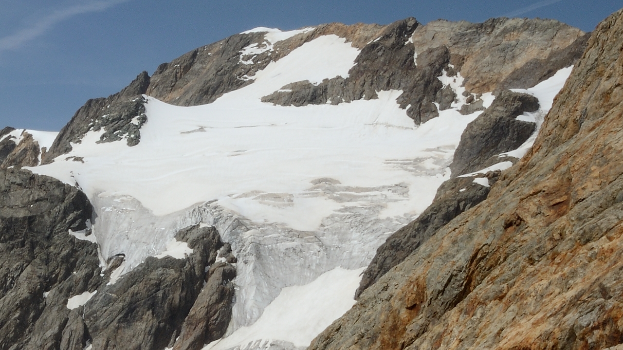 20170708-019-Quirlies.jpg -  ... vue sur le Pic Bayle de plus près