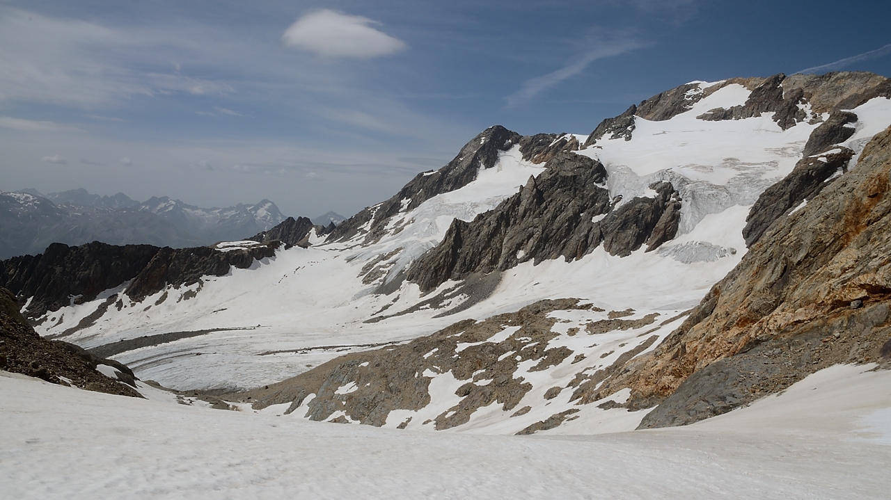 20170708-020-Quirlies.jpg - Au Col des Quirlies avec vue sur le Pic Bayle et notre montée envisagée ...