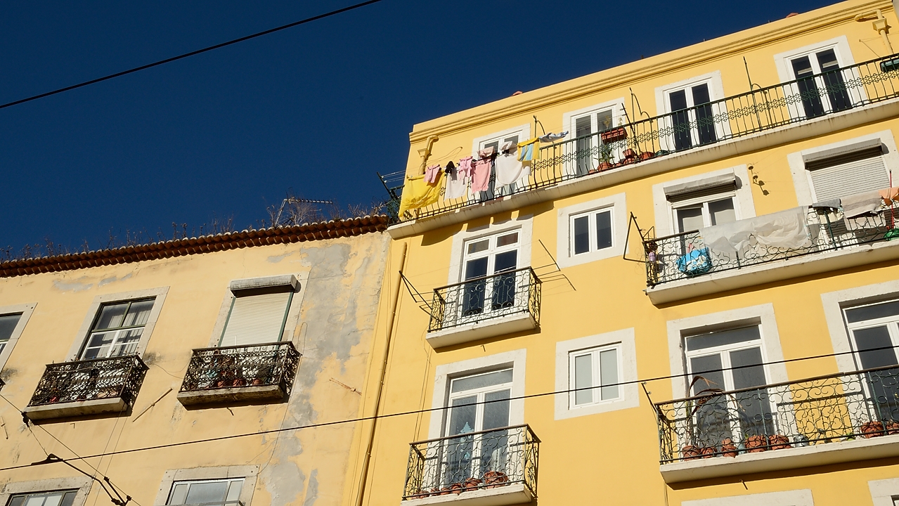 20171112-194-Lisboa.jpg - Between Cais do Sodre and Miradouro de Santa Catarina