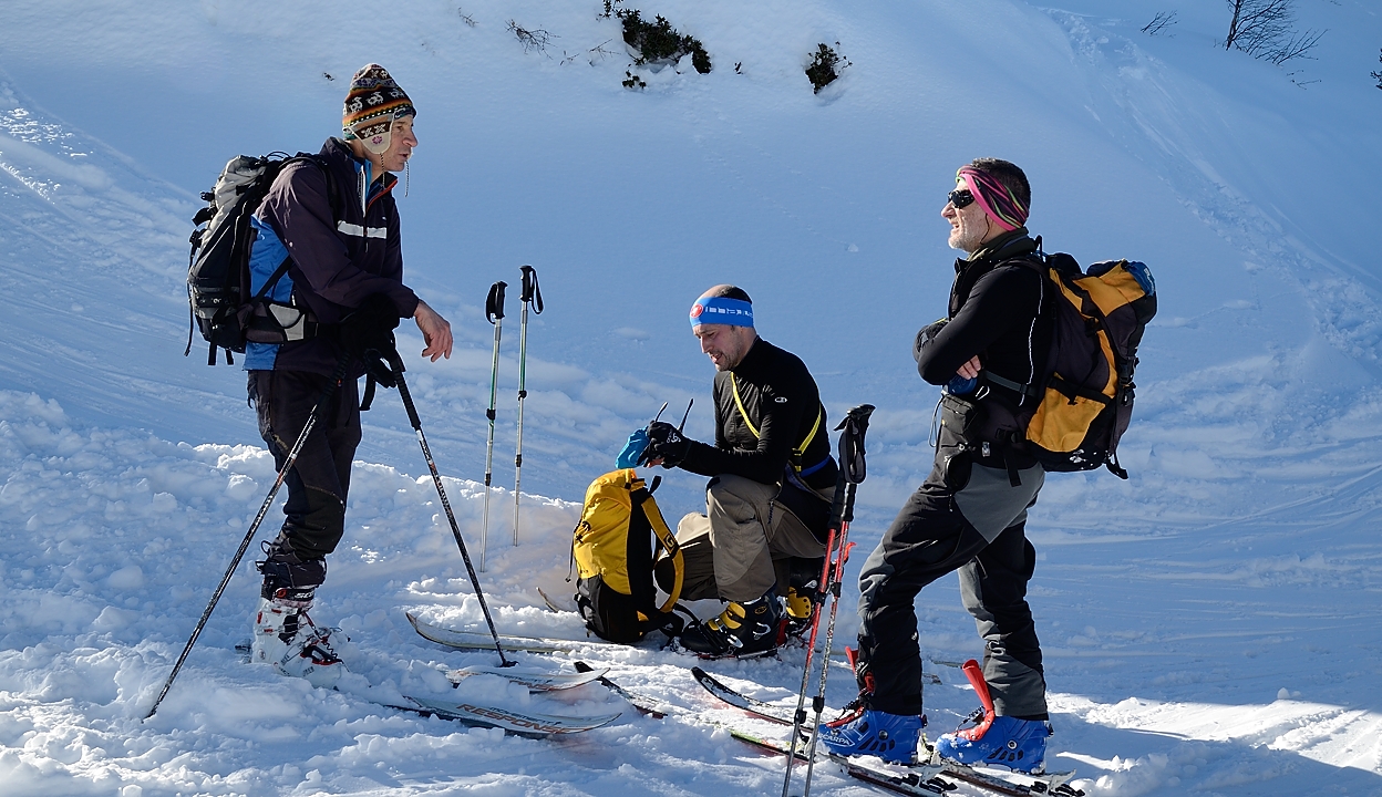 20180128-008-Col-du-Loup.jpg - Juste à l'endroit  où on sort au soleil on tombe sur Lolo qui descend deja du Grand Colon