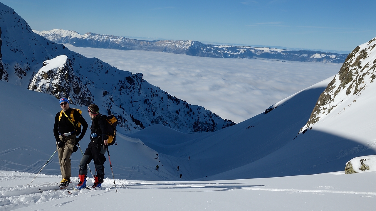 20180128-017-Col-du-Loup.jpg - Dans le vallon qui monte en douceur sous le Lac du Loup