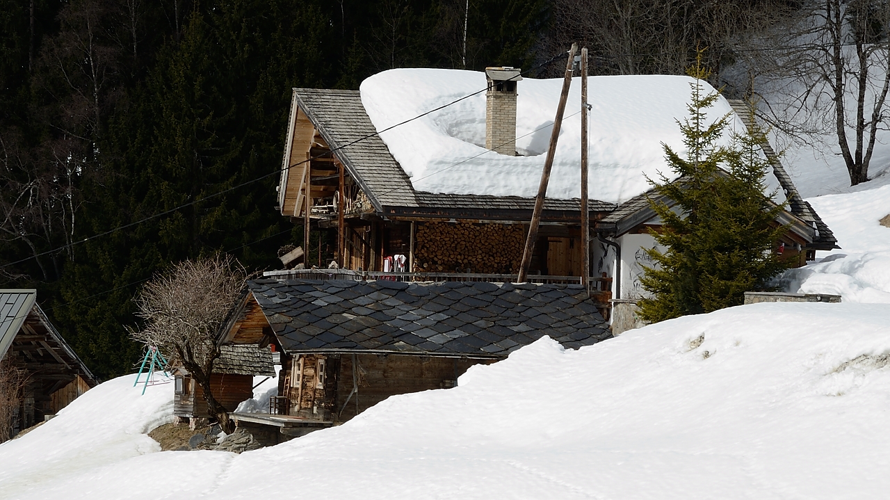20180407-027-LegetteMirantin.jpg -  ... quelques maisons d'alpage ..