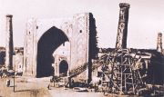 Samarkand-Registan-west