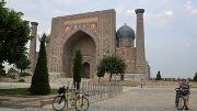 Tadjikistan-J04-2012-07-25-016-Samarcande