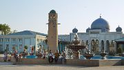 Tadjikistan-J09-2012-07-30-024-BustonKhujand