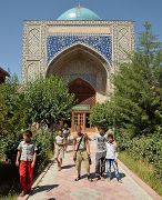 Tadjikistan-J12-2012-08-02-021-IstarafShakristo