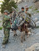 Tadjikistan-J17-2012-08-07-015-ArtouchKalikalon