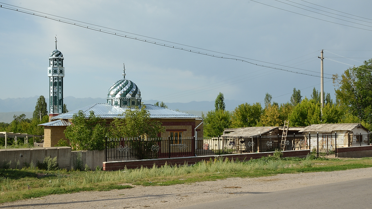 20130728-007-Karakol-MaydAdyr.jpg - A mosque as in almost every village