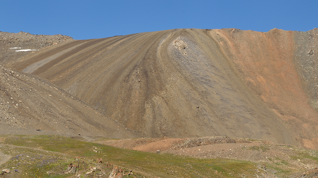 20130730-054-Karakol-MaydAdyr.jpg - the slopes above our camping place ...