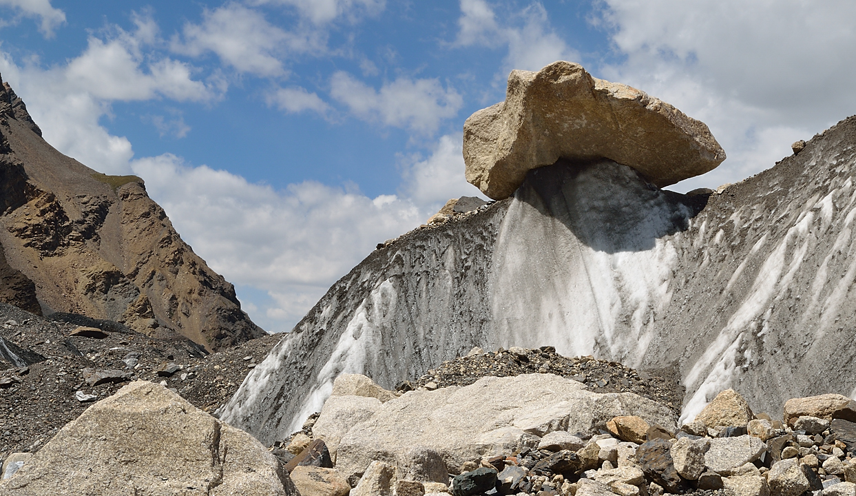20130805-102-Trek.jpg - Glacier views
