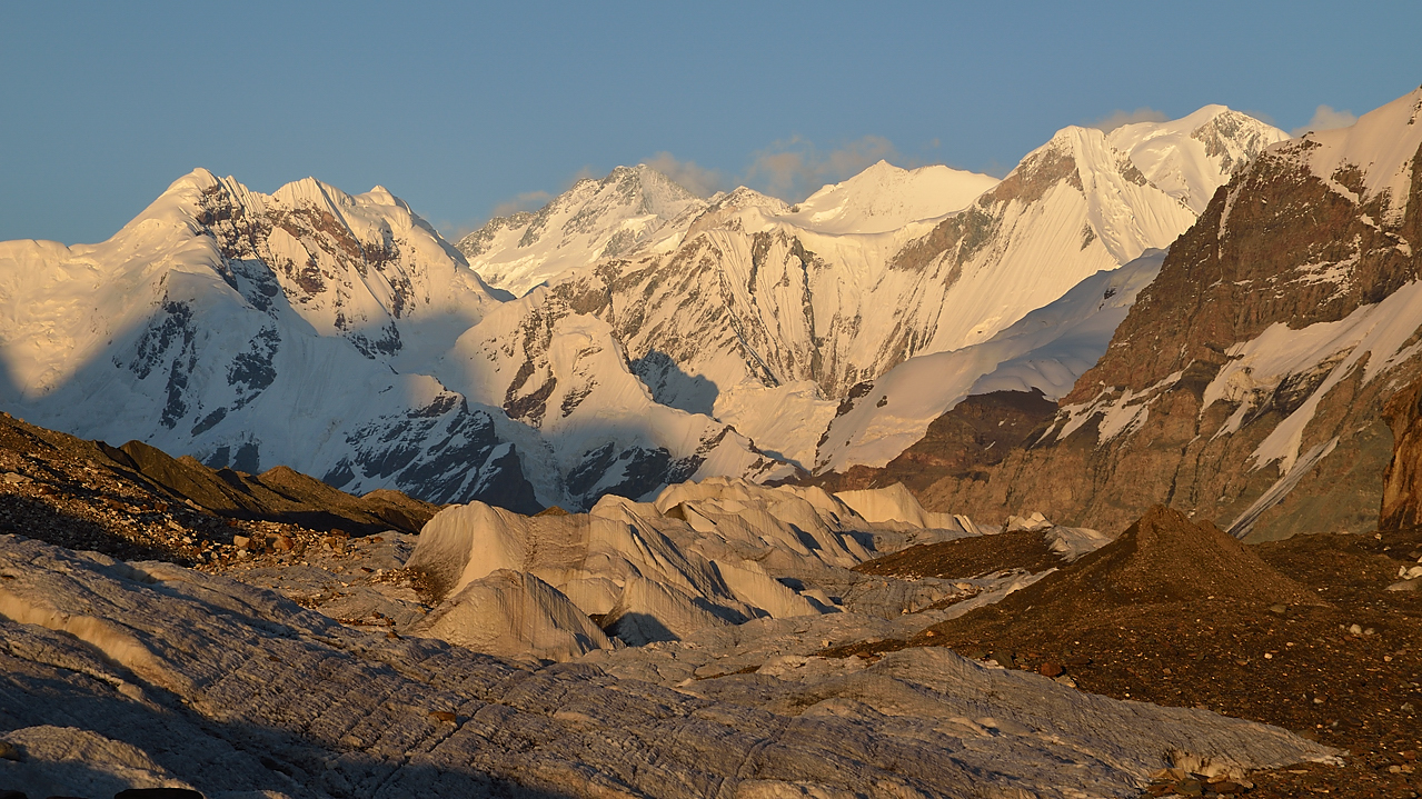 20130805-113-Trek.jpg - sunset at the camp: looking east, in the direction of the base camp