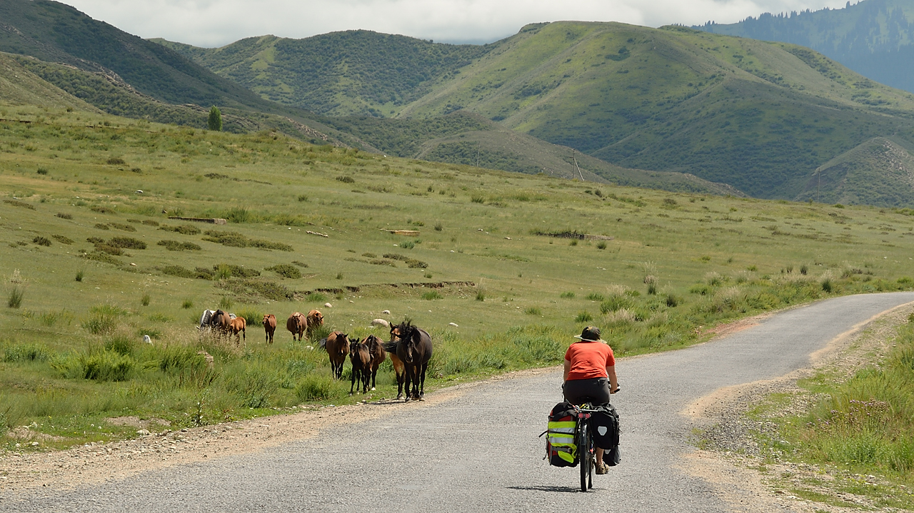20130812-011IssykKul.jpg