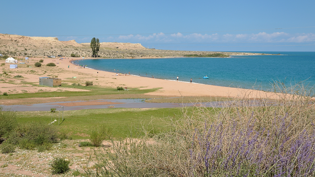 20130815-134IssykKul.jpg - Beach close to Ton