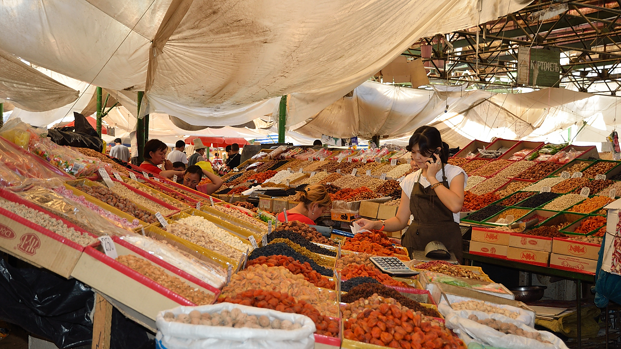 20130821-005-Bichkek.jpg - The Osh Market