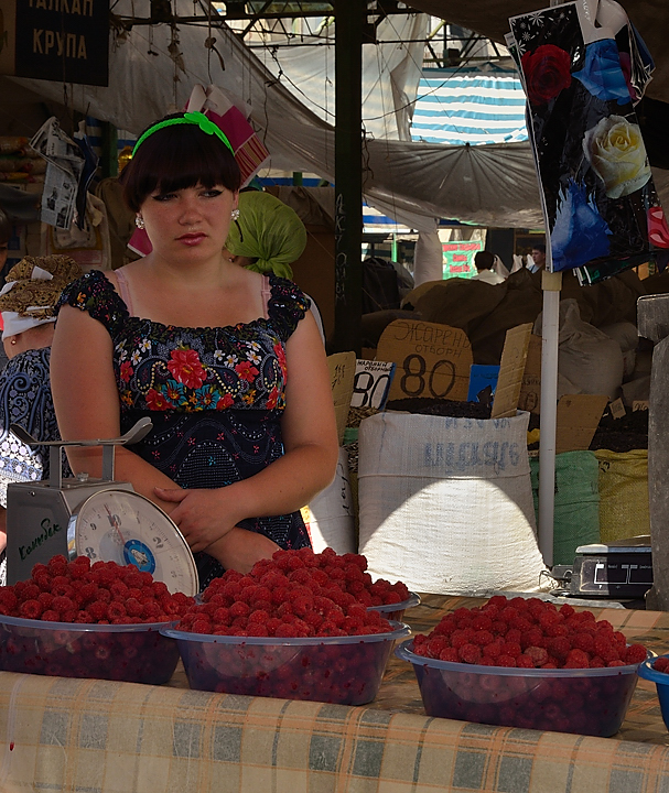 20130821-008-Bichkek.jpg - The Osh Market